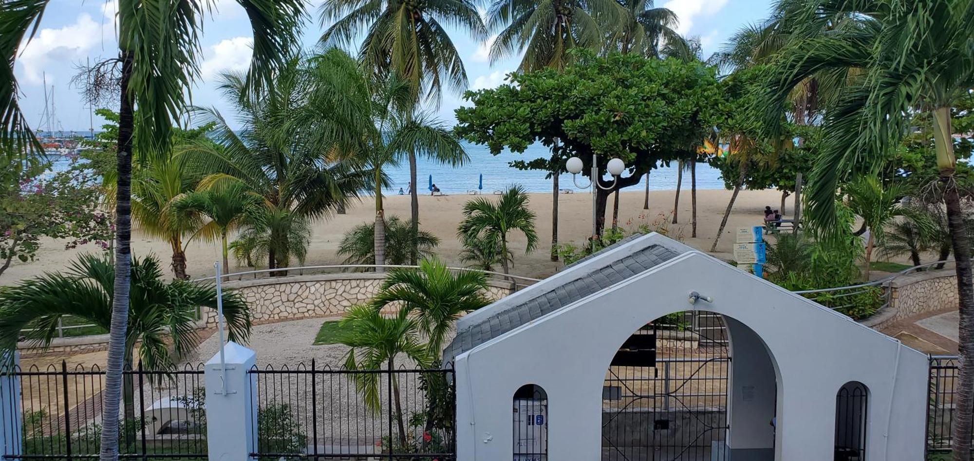 Sandcastles Resort, Ocho Rios Exterior photo