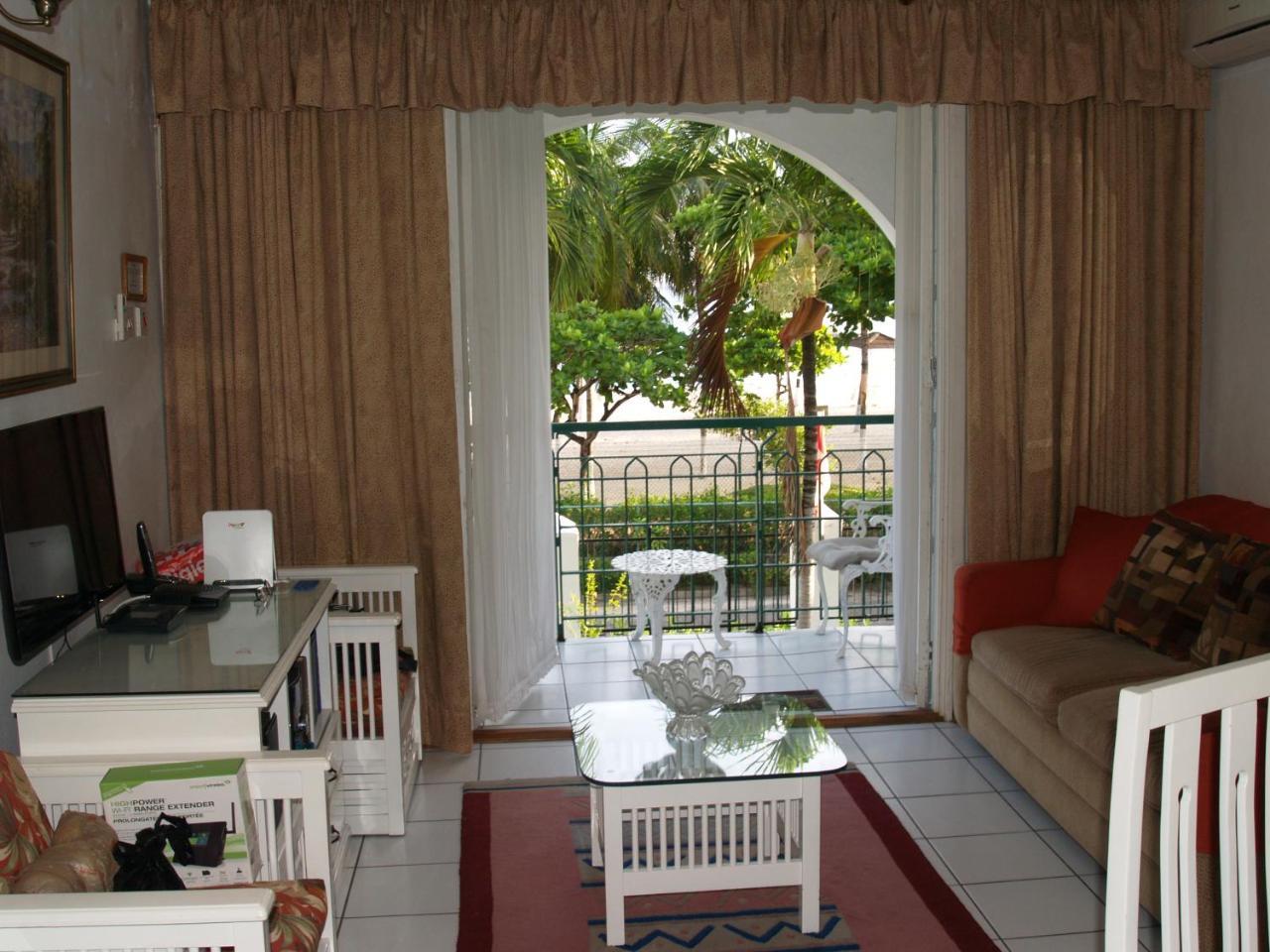 Sandcastles Resort, Ocho Rios Exterior photo